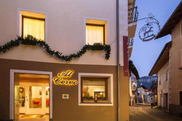 Clicca per andare sul sito web: Albergo Al Cervo - www.albergoalcervo.com
