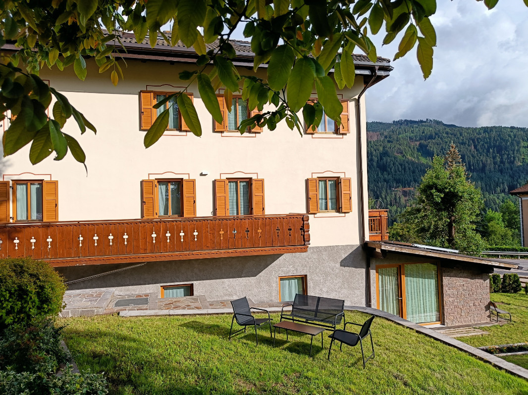 Appartamento a Castello Molina di Fiemme - Signora Enrica - Via Milano 26/a - Tel: 3459782099 - Val di Fiemme - Trentino