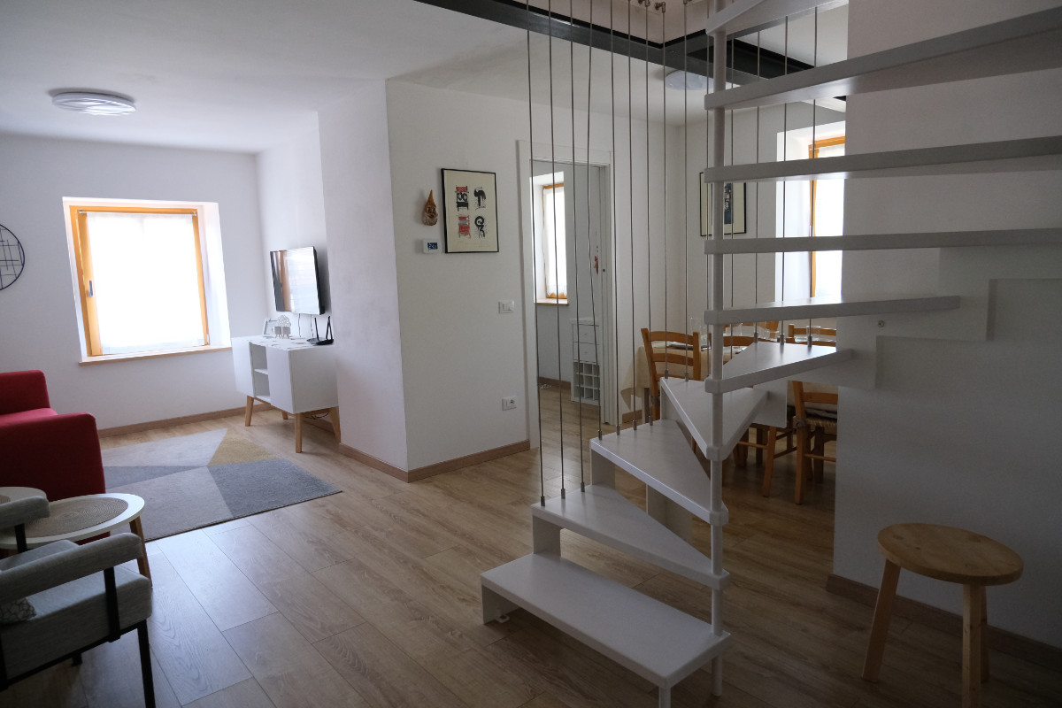 Appartamento Vacanze / Flat / Wohnung zu vermieten a Castello Molina di Fiemme - Signora Enrica - Via Milano 26/a - Tel: 3459782099