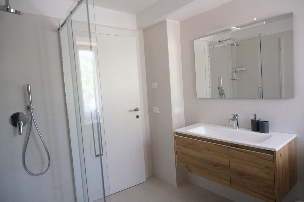 Appartamento Vacanze / Flat / Wohnung zu vermieten a Castello Molina di Fiemme - Signora Enrica - Via Milano 26/a - Tel: 3459782099