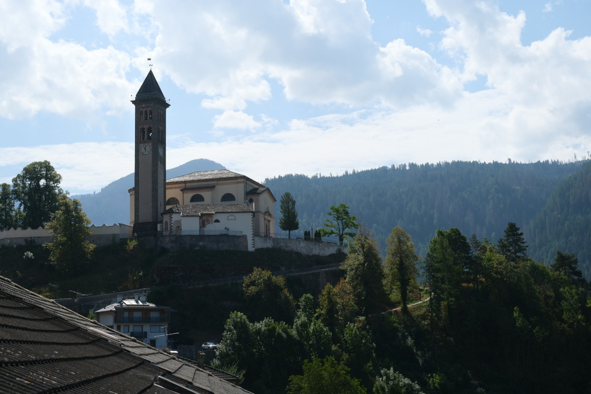 Appartamento Vacanze / Flat / Wohnung zu vermieten a Castello Molina di Fiemme - Signora Enrica - Via Milano 26/a - Tel: 3459782099