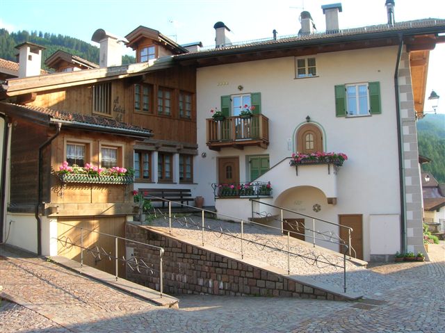 Offerta Last Minute Appartamento a Ziano di Fiemme - Signor Antonio - Via Via Zanolin 23/1 - Tel 3355227283