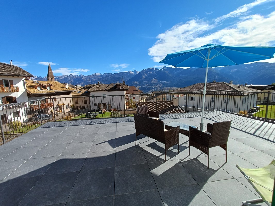 Appartamento Vacanze / Flat / Wohnung zu vermieten a Varena - Signora Luisa - Via Mercato 47  - Tel: 3485900835