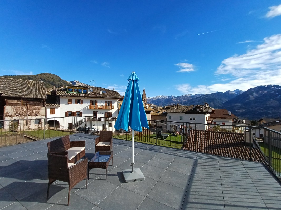 Appartamento Vacanze / Flat / Wohnung zu vermieten a Varena - Signora Luisa - Via Mercato 47  - Tel: 3485900835