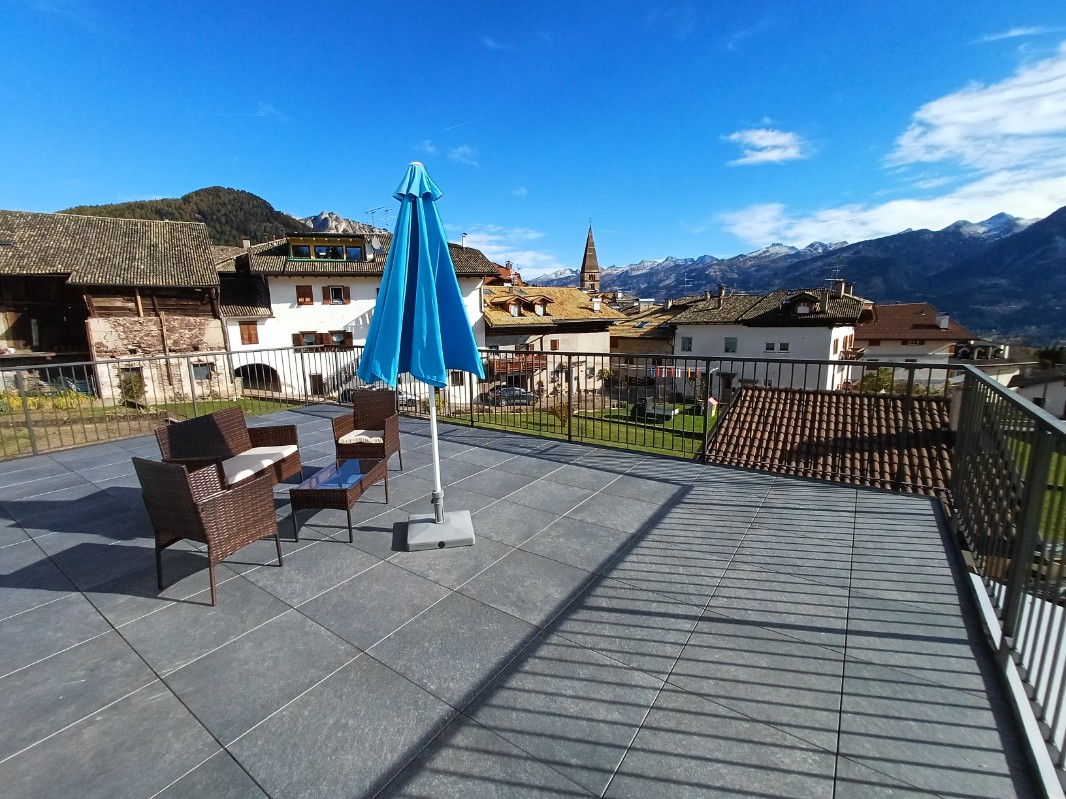 Appartamento Vacanze / Flat / Wohnung zu vermieten a Varena - Signora Luisa - Via Mercato 47  - Tel: 3485900835