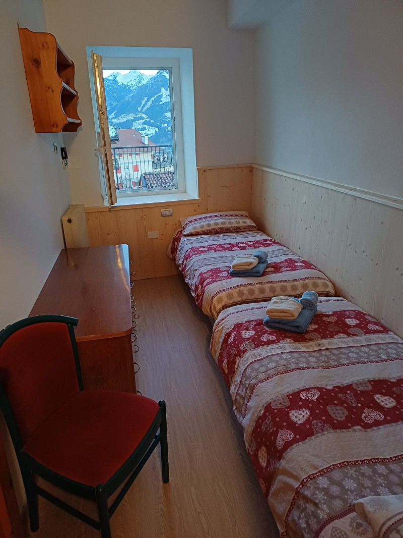 Appartamento Vacanze / Flat / Wohnung zu vermieten a Varena - Signora Luisa - Via Mercato 47  - Tel: 3485900835