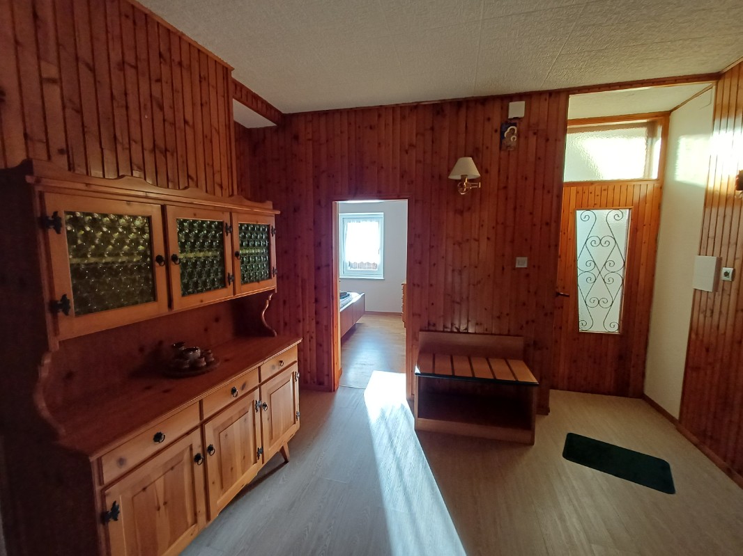 Appartamento Vacanze / Flat / Wohnung zu vermieten a Varena - Signora Luisa - Via Mercato 47  - Tel: 3485900835