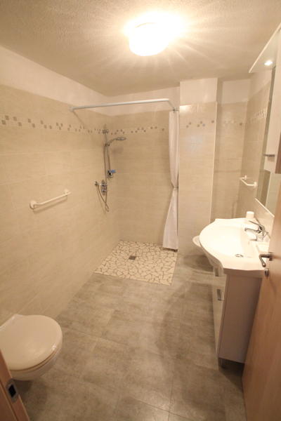 Appartamento Vacanze / Flat / Wohnung zu vermieten a Castello Molina di Fiemme - Nones Serafino - Loc. Medoina 2 - Tel: 0462341124