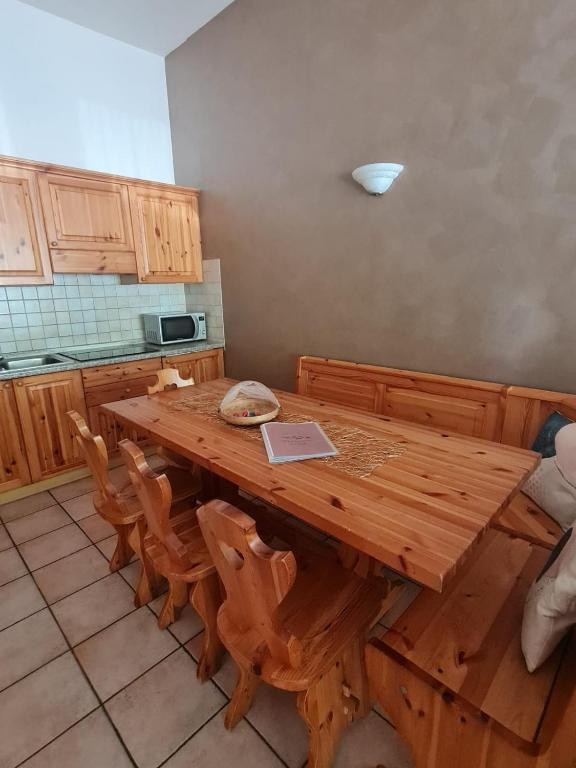 Appartamento Vacanze / Flat / Wohnung zu vermieten a Tesero - Anna e Moreno - Loc Pampeago 2a - Tel: 3282694305