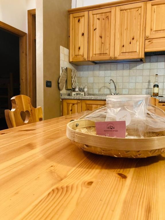 Appartamento Vacanze / Flat / Wohnung zu vermieten a Tesero - Anna e Moreno - Loc Pampeago 2a - Tel: 3282694305