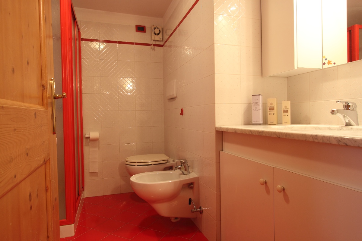 Appartamento Vacanze / Flat / Wohnung zu vermieten a Panchià - Erica - Via Costa 21A - Tel: 3489932654