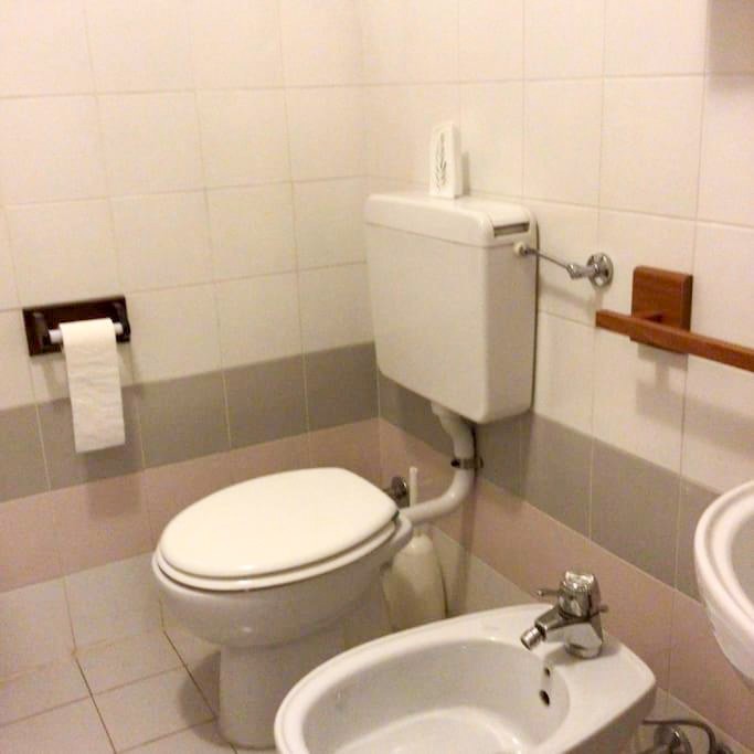 Appartamento Vacanze / Flat / Wohnung zu vermieten a Predazzo - Signor Fabrizio - Loc Mezzavalle 19 - Tel: 3401404990