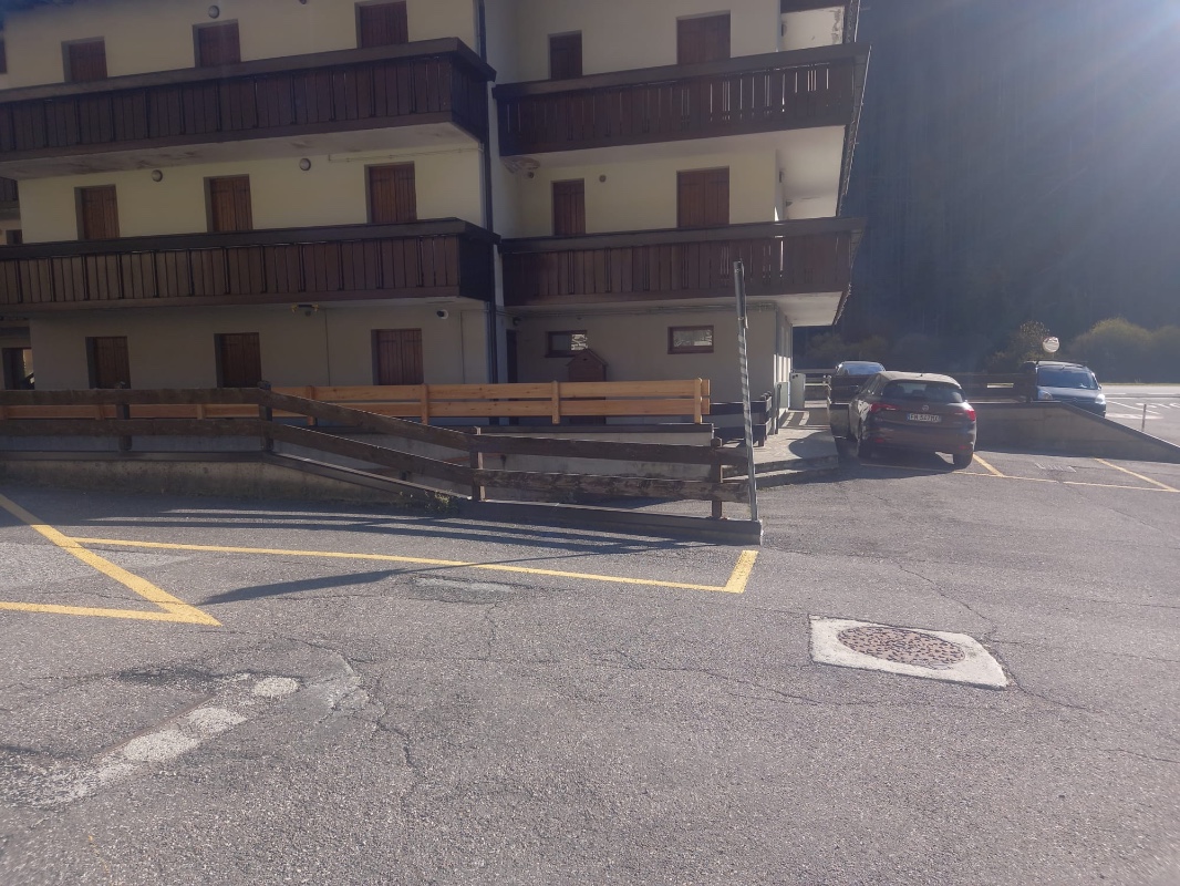 Appartamento Vacanze / Flat / Wohnung zu vermieten a Predazzo - Signor Fabrizio - Loc Mezzavalle 19 - Tel: 3401404990