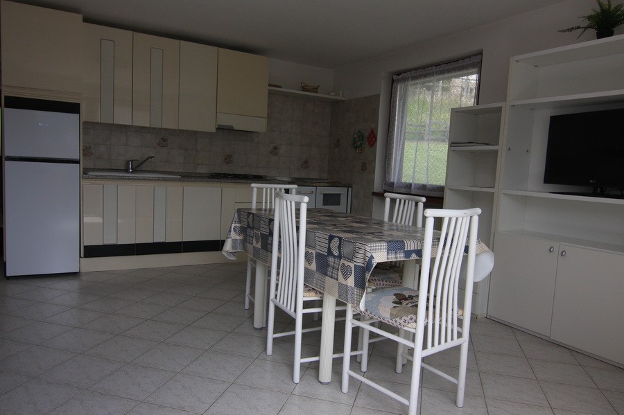 Appartamento Vacanze / Flat / Wohnung zu vermieten a Castello Molina di Fiemme - Signor Tiziano - Via Latemar 3A - Tel: 3398123077