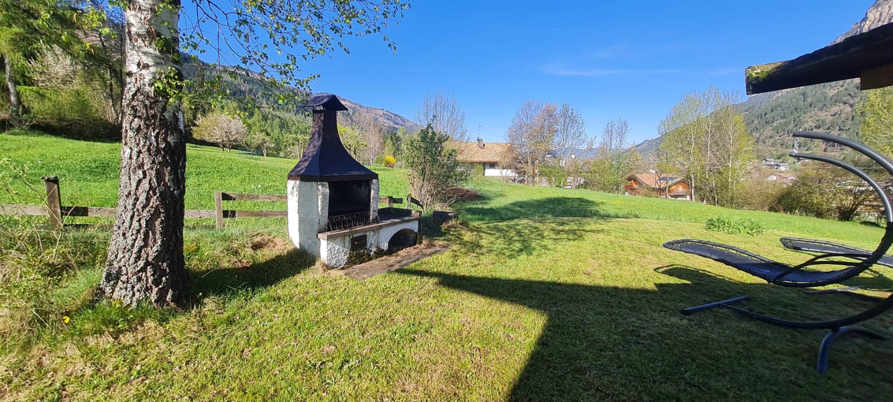 Appartamento Vacanze / Flat / Wohnung zu vermieten a Ziano di Fiemme - Home and Garden - Via Bosin 10 - Tel: 3407903719