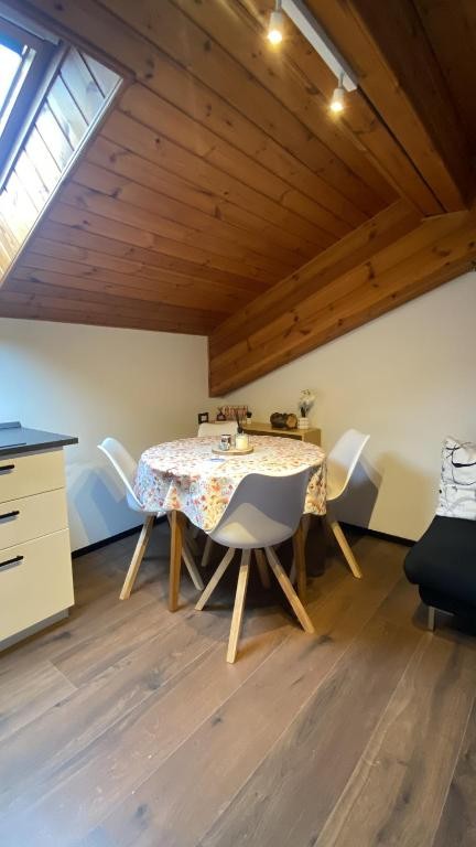 Appartamento Vacanze / Flat / Wohnung zu vermieten a Tesero - Signor Alessio - Via Rododendri 19A - Tel: 3481706602