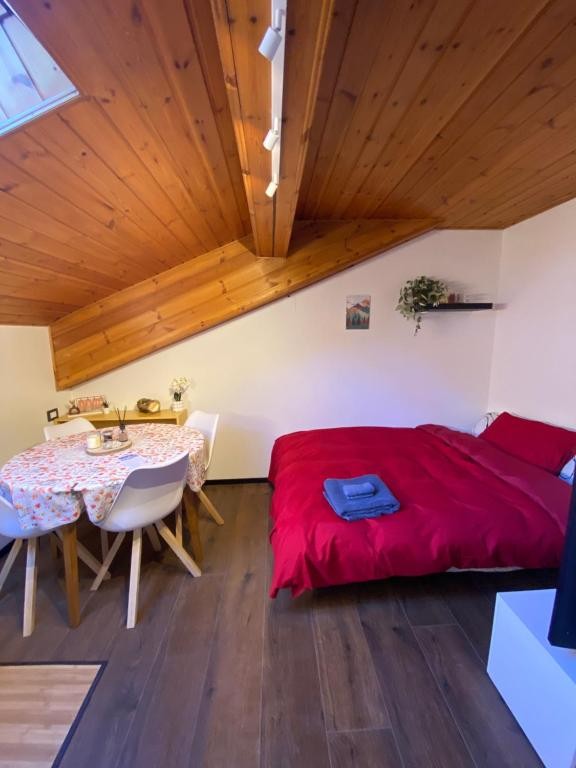 Appartamento Vacanze / Flat / Wohnung zu vermieten a Tesero - Signor Alessio - Via Rododendri 19A - Tel: 3481706602