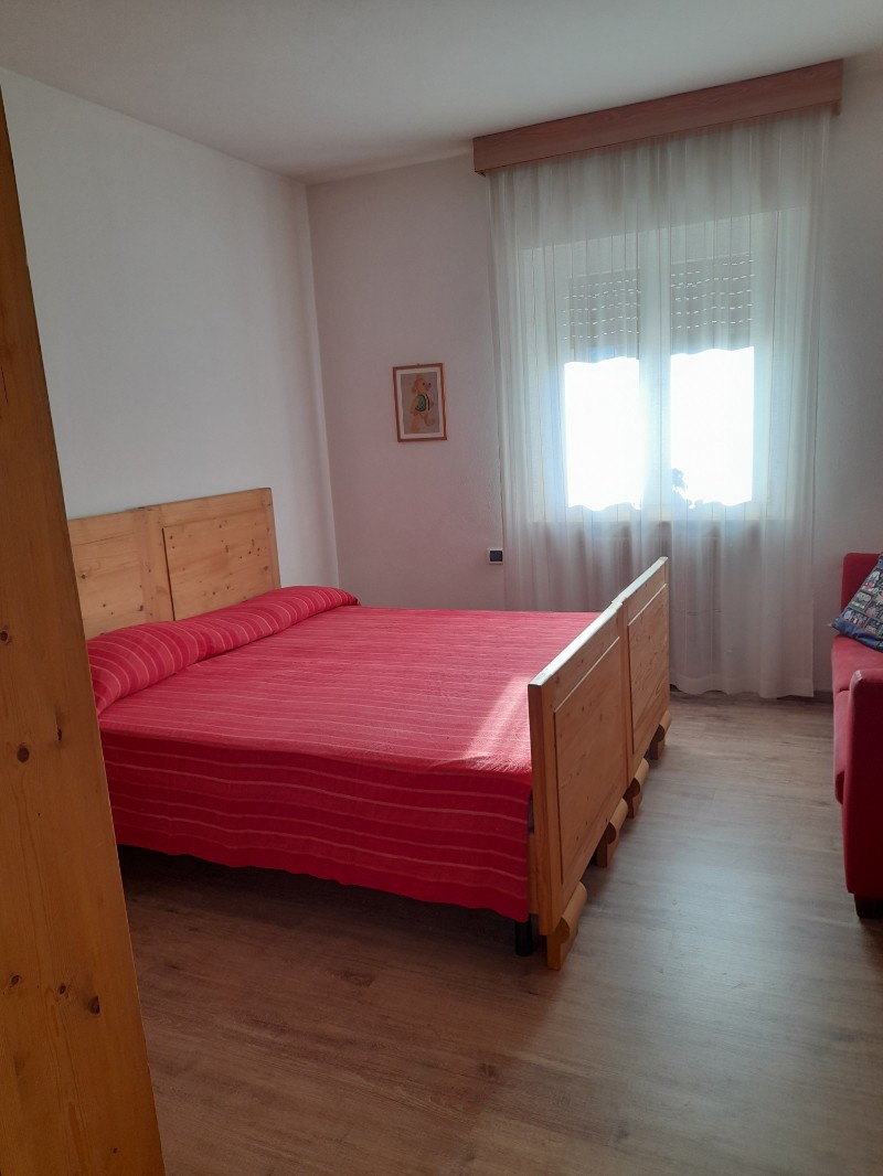 Appartamento Vacanze / Flat / Wohnung zu vermieten a Castello Molina di Fiemme - Signora Sandra - Stazione 72 - Tel: 3281696015