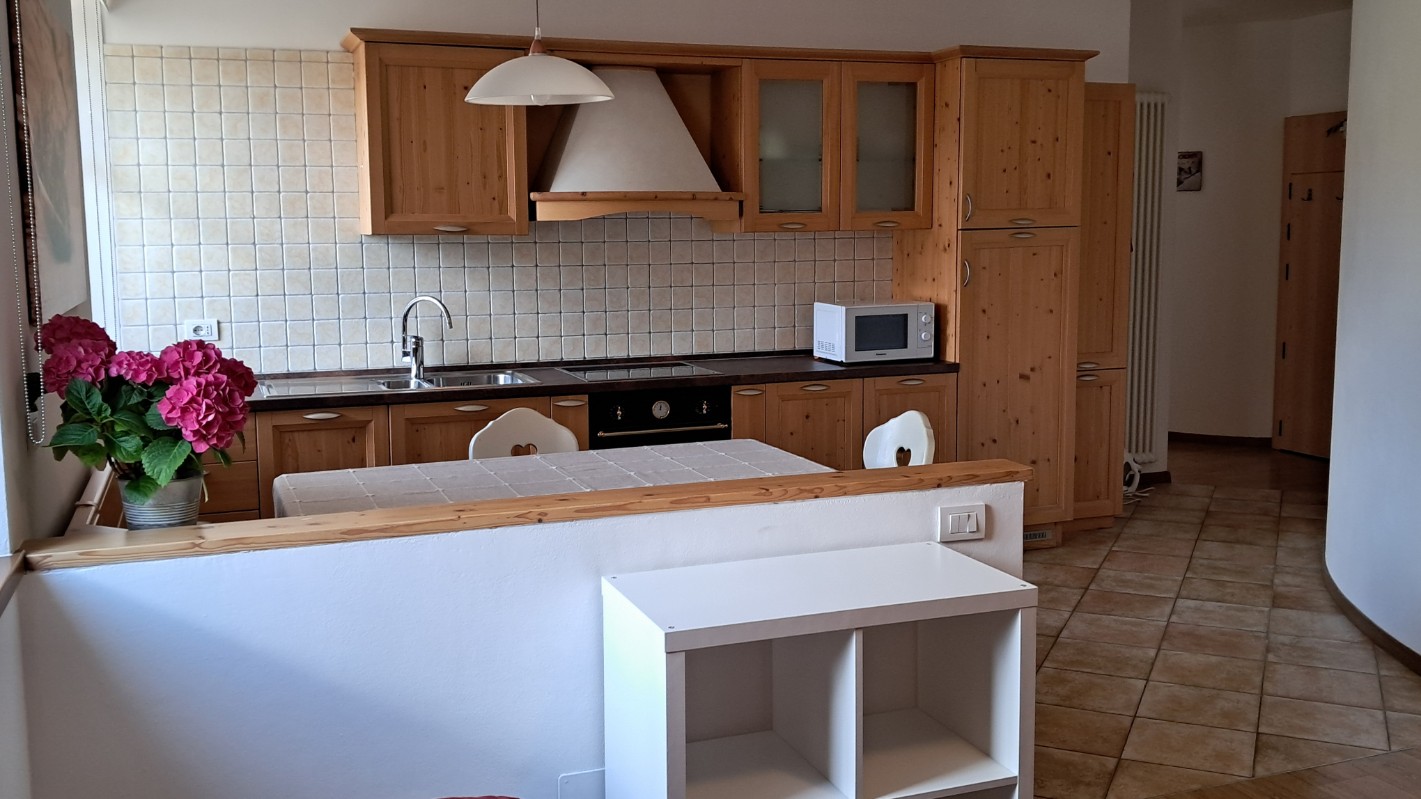 Appartamento Vacanze / Flat / Wohnung zu vermieten a Cavalese - Signora Elisabetta - Via Val Moena 5 - Tel: 0462230070