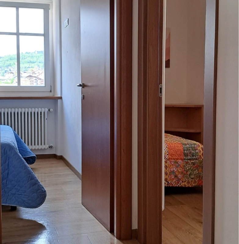 Appartamento Vacanze / Flat / Wohnung zu vermieten a Cavalese - Signora Elisabetta - Via Val Moena 5 - Tel: 0462230070