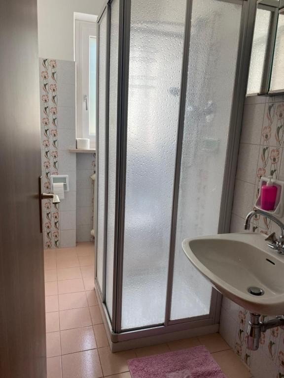 Appartamento Vacanze / Flat / Wohnung zu vermieten a Cavalese - Signora Rita - Località Marco 20 - Tel: 3491153766