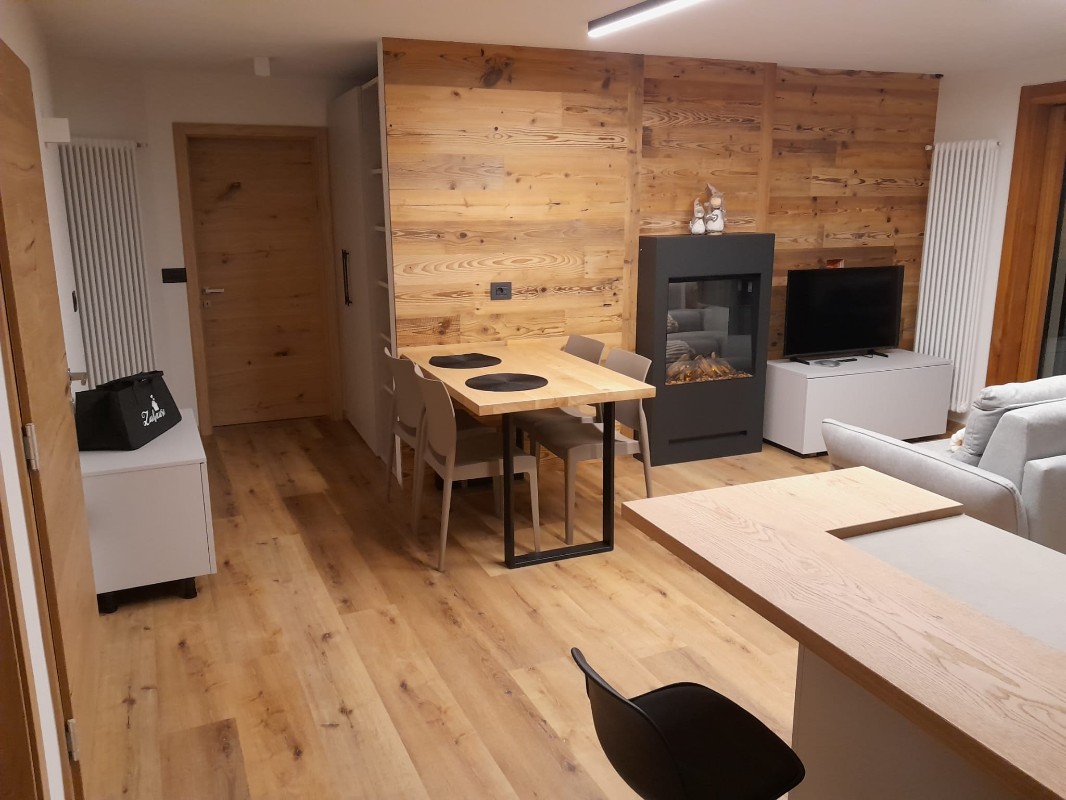 Appartamento Vacanze / Flat / Wohnung zu vermieten a Tesero - Signora Lara - Via Zena - Tel: 3389986730