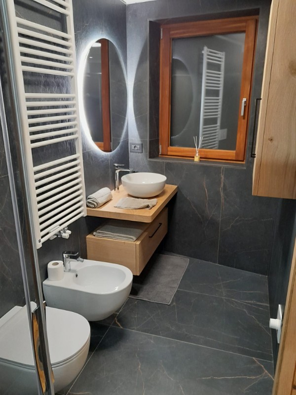 Appartamento Vacanze / Flat / Wohnung zu vermieten a Tesero - Signora Lara - Via Zena - Tel: 3389986730