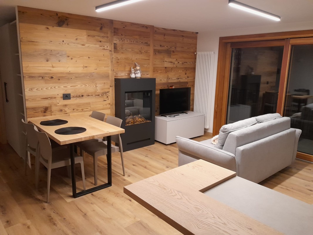 Appartamento Vacanze / Flat / Wohnung zu vermieten a Tesero - Signora Lara - Via Zena - Tel: 3389986730