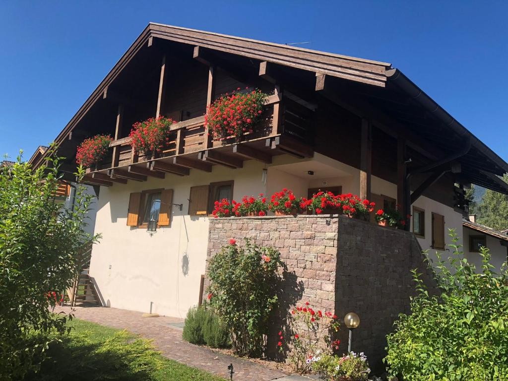 Appartamento Vacanze / Flat / Wohnung zu vermieten a Cavalese - Signora Bruna - Via Chiesa 22 - Tel: 3473109482