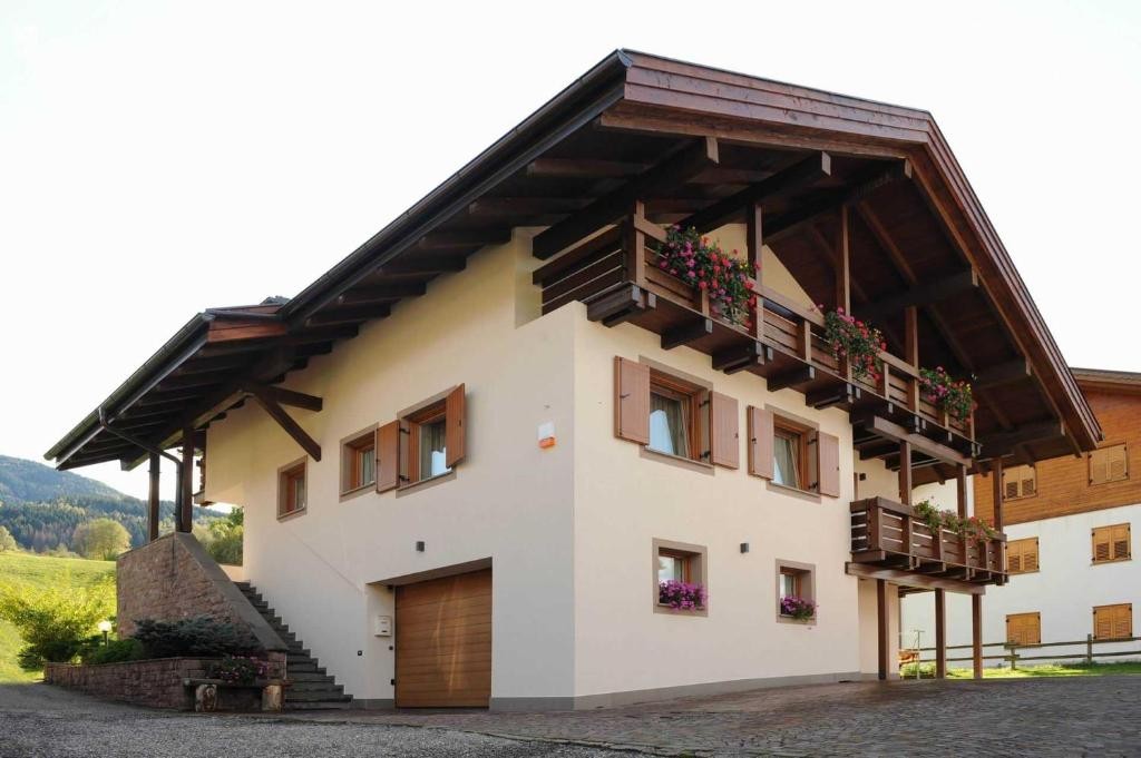 Appartamento Vacanze / Flat / Wohnung zu vermieten a Cavalese - Signora Bruna - Via Chiesa 22 - Tel: 3473109482