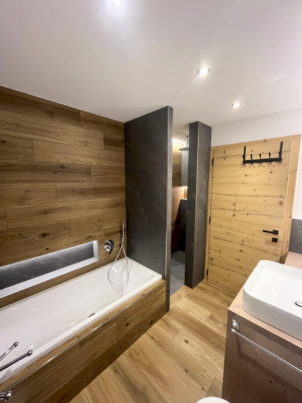 Appartamento Vacanze / Flat / Wohnung zu vermieten a Tesero - Signora Paola - Via Arlazza 21 - Tel: 3487797595