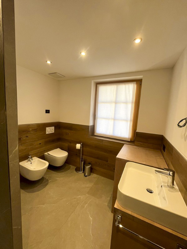 Appartamento Vacanze / Flat / Wohnung zu vermieten a Tesero - Signora Paola - Via Arlazza 21 - Tel: 3487797595