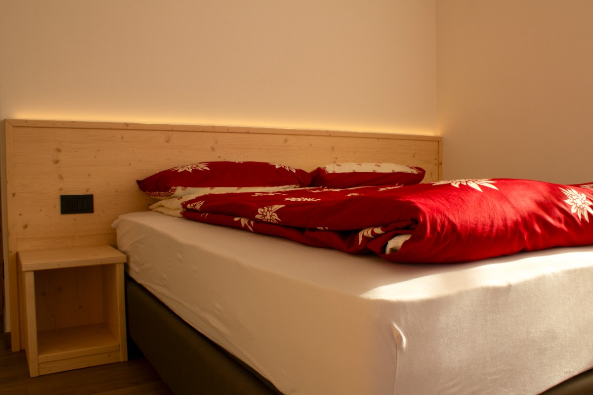 Appartamento Vacanze / Flat / Wohnung zu vermieten a Tesero - Signora Paola - Via Arlazza 21 - Tel: 3487797595