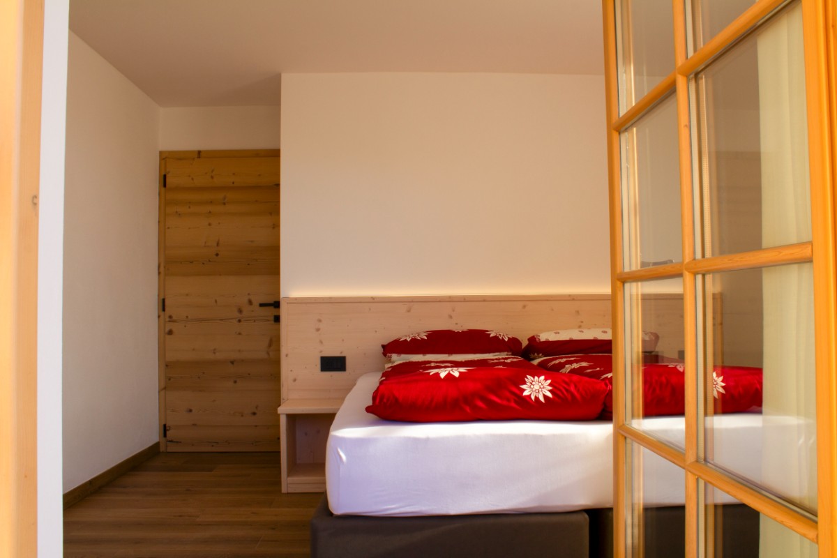 Appartamento Vacanze / Flat / Wohnung zu vermieten a Tesero - Signora Paola - Via Arlazza 21 - Tel: 3487797595