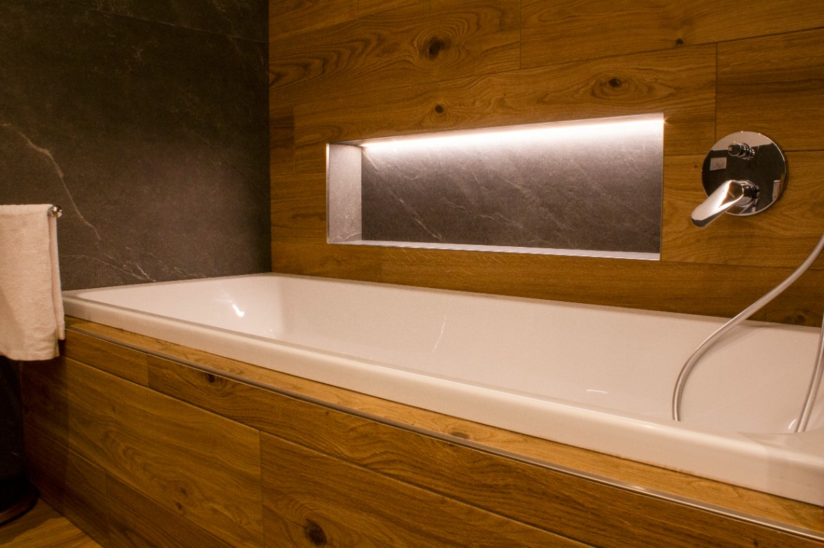 Appartamento Vacanze / Flat / Wohnung zu vermieten a Tesero - Signora Paola - Via Arlazza 21 - Tel: 3487797595