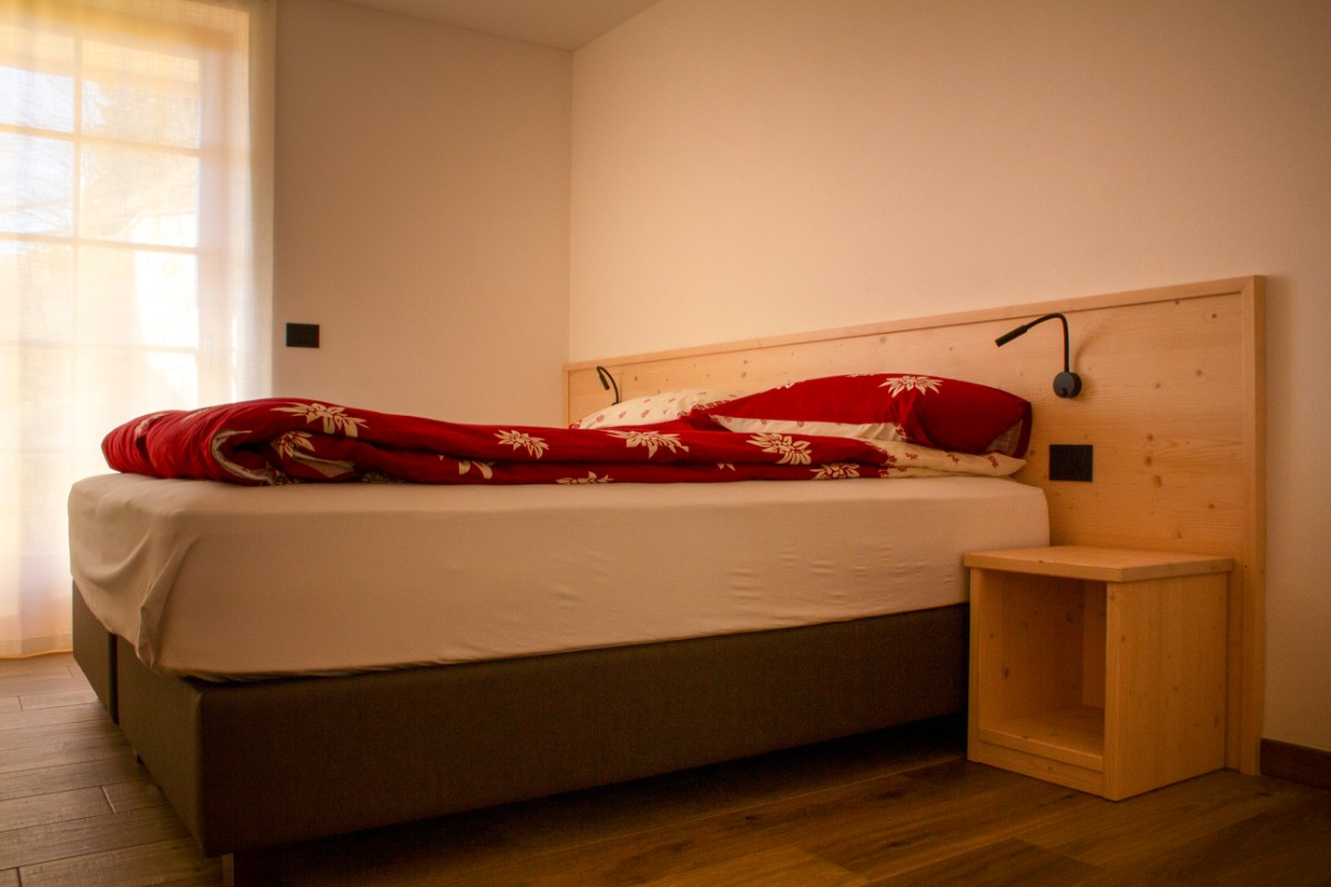 Appartamento Vacanze / Flat / Wohnung zu vermieten a Tesero - Signora Paola - Via Arlazza 21 - Tel: 3487797595