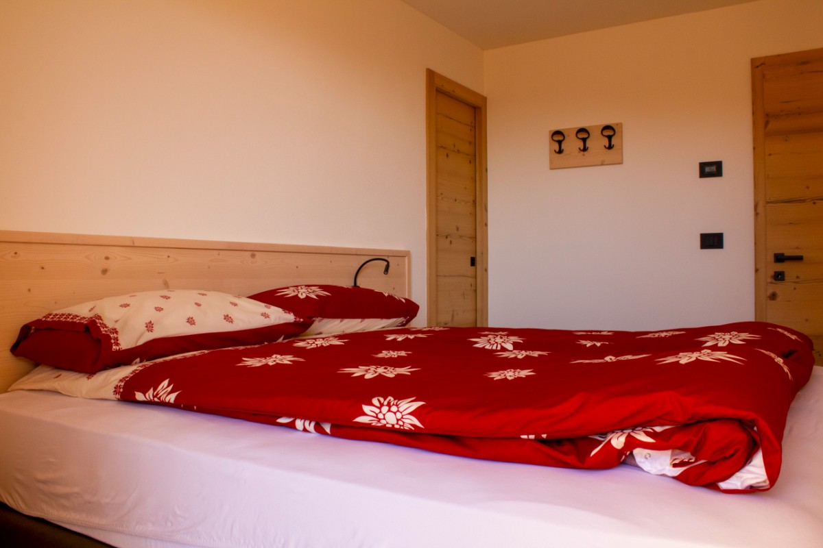 Appartamento Vacanze / Flat / Wohnung zu vermieten a Tesero - Signora Paola - Via Arlazza 21 - Tel: 3487797595