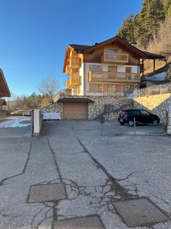 Appartamento Vacanze / Flat / Wohnung zu vermieten a Tesero - Signora Paola - Via Arlazza 21 - Tel: 3487797595