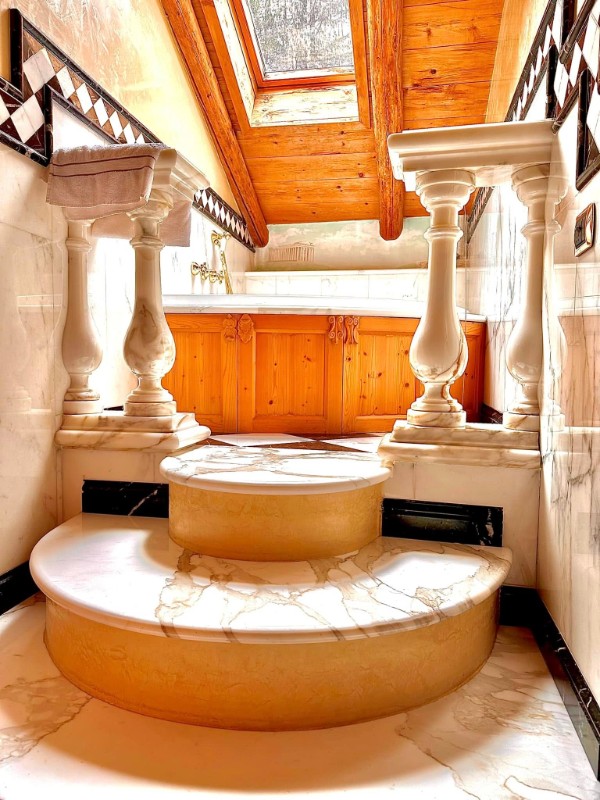 Appartamento Vacanze / Flat / Wohnung zu vermieten a Cavalese - Signora Maria Elena Gianmoena - Via Valle 1 - Tel: 3382063667