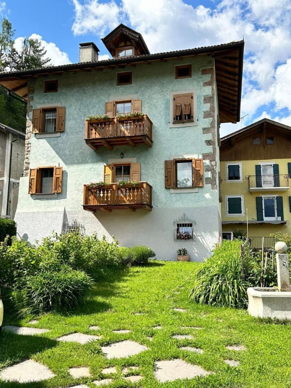 Appartamento Vacanze / Flat / Wohnung zu vermieten a Cavalese - Signora Maria Elena Gianmoena - Via Valle 1 - Tel: 3382063667