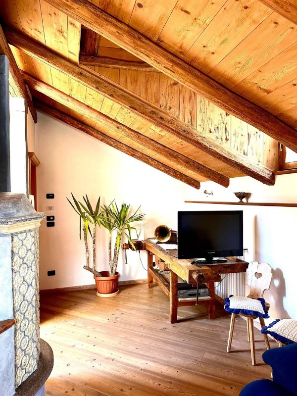 Appartamento Vacanze / Flat / Wohnung zu vermieten a Cavalese - Signora Maria Elena Gianmoena - Via Valle 1 - Tel: 3382063667