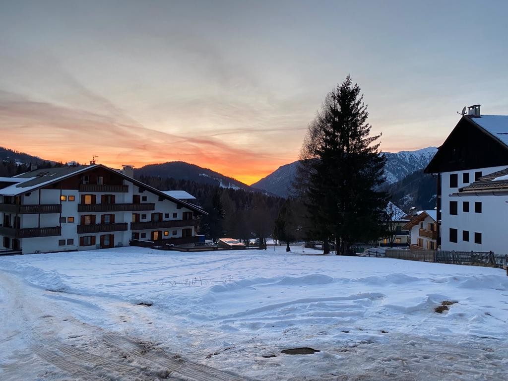 Appartamento Vacanze / Flat / Wohnung zu vermieten a Predazzo - Signora Giacomuzzi - Via Prai de Mont 17 - Tel: 3491643019