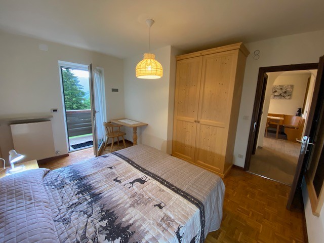 Appartamento Vacanze / Flat / Wohnung zu vermieten a Predazzo - Signora Giacomuzzi - Via Prai de Mont 17 - Tel: 3491643019