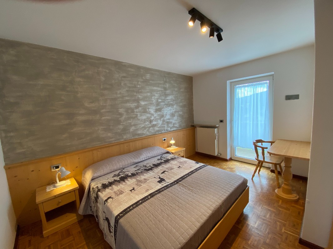 Appartamento Vacanze / Flat / Wohnung zu vermieten a Predazzo - Signora Giacomuzzi - Via Prai de Mont 17 - Tel: 3491643019