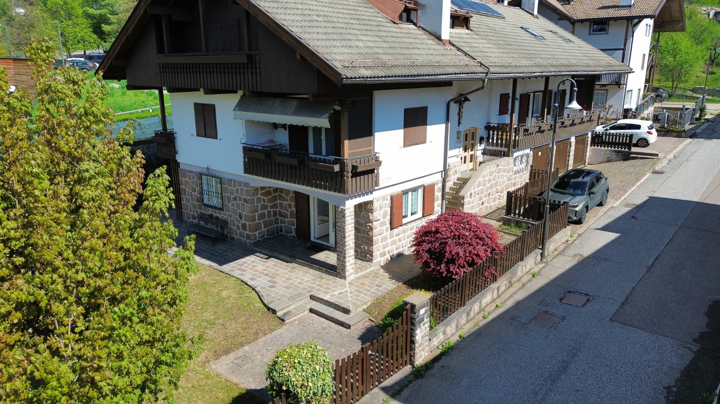 Appartamento Vacanze / Flat / Wohnung zu vermieten a Cavalese - Signor Simone - Via Rocca 1 - Tel: 3479068923