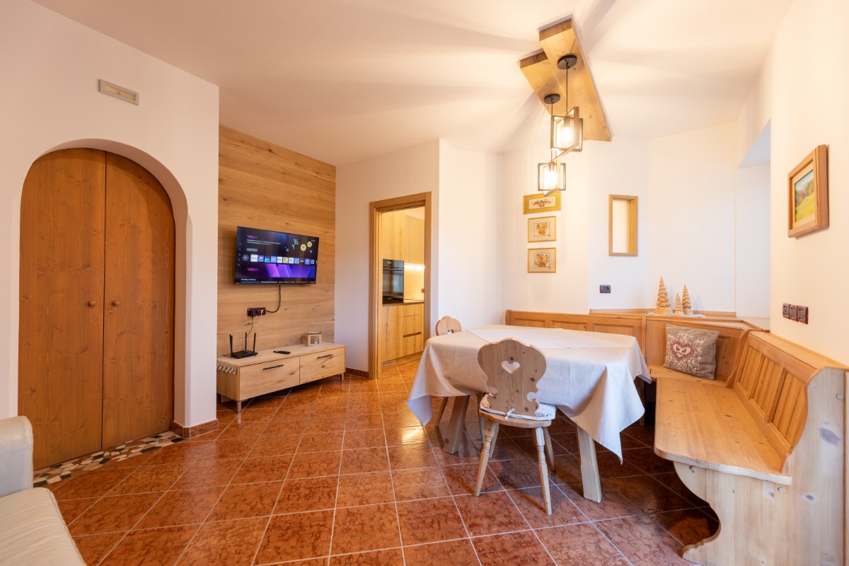 Appartamento Vacanze / Flat / Wohnung zu vermieten a Cavalese - Signora Spazzali - via Cavallaia 46 - Tel: 3403108871