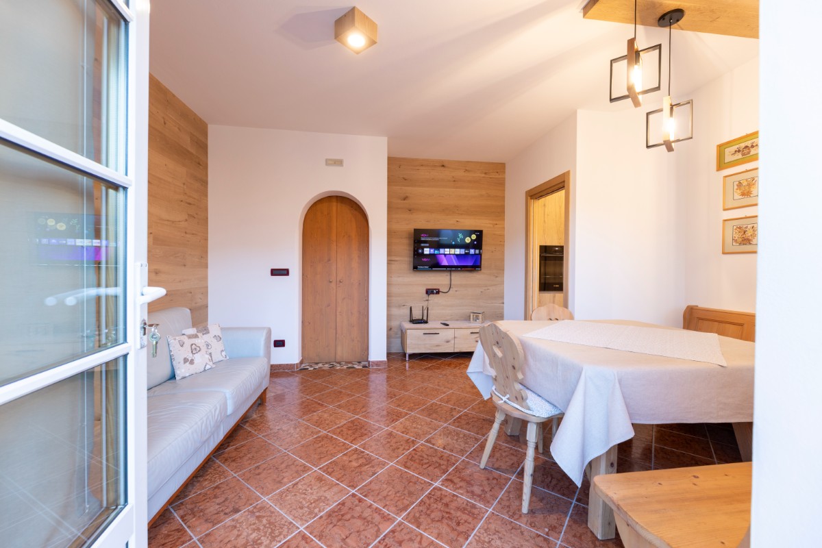 Appartamento Vacanze / Flat / Wohnung zu vermieten a Cavalese - Signora Spazzali - via Cavallaia 46 - Tel: 3403108871
