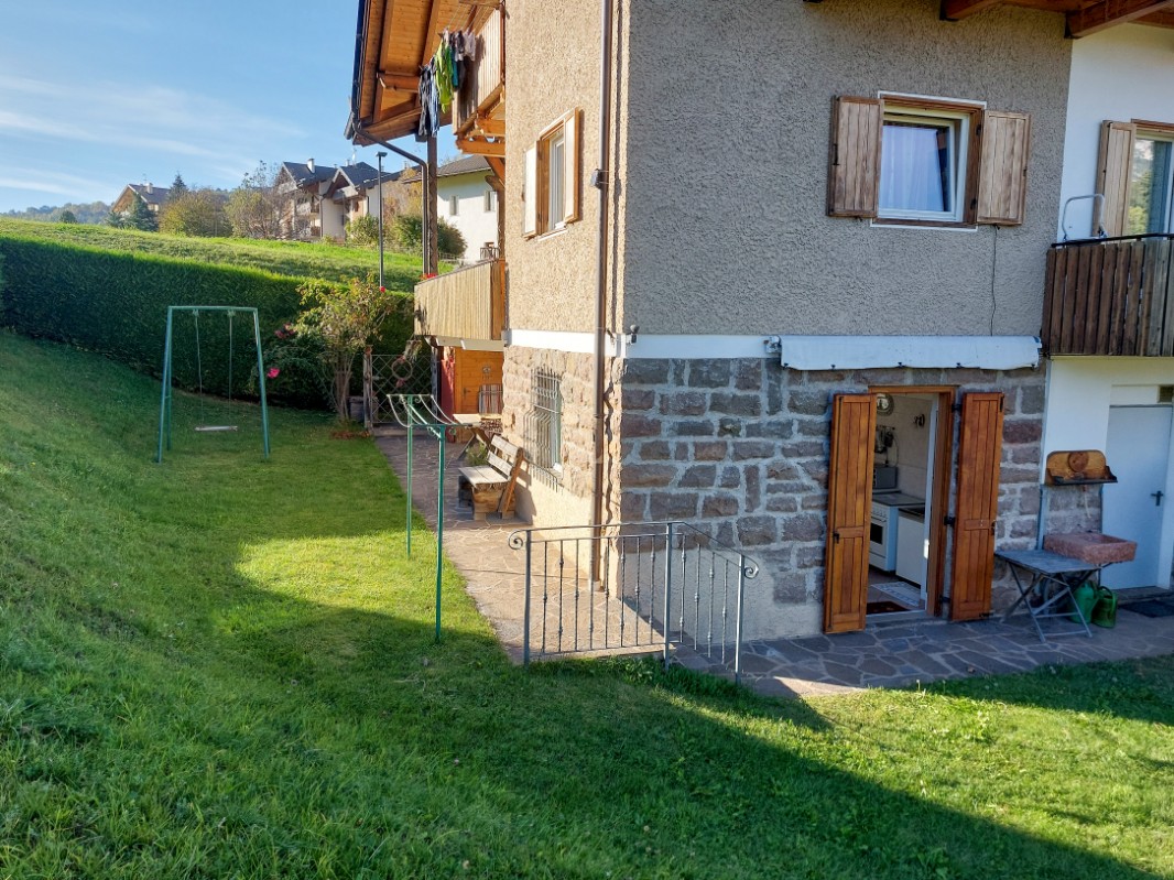 Appartamento Vacanze / Flat / Wohnung zu vermieten a Cavalese - Signora Anna - Via Pillocco 1 - Tel: 3334478600