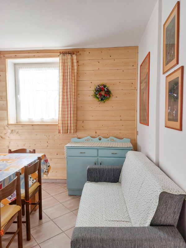 Appartamento Vacanze / Flat / Wohnung zu vermieten a Cavalese - Signora Anna - Via Pillocco 1 - Tel: 3334478600