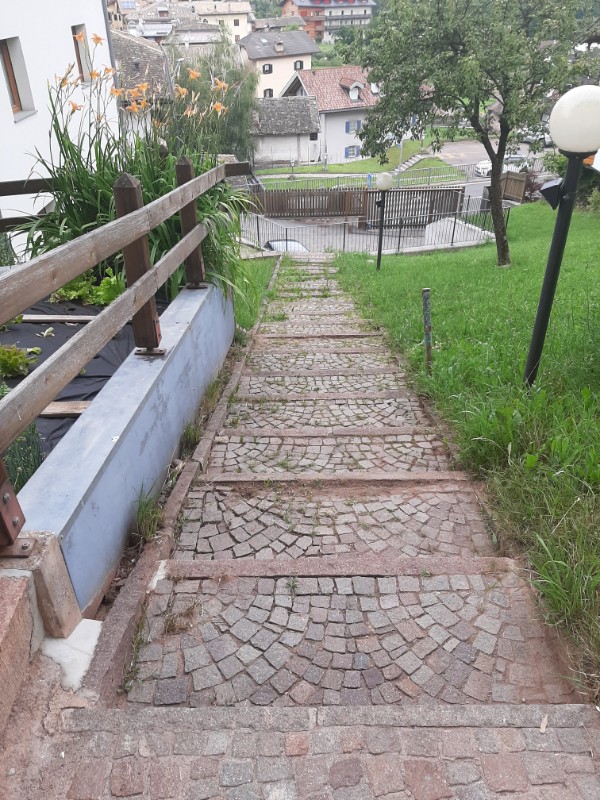 Appartamento Vacanze / Flat / Wohnung zu vermieten a Cavalese - Bellante Giovanna - Via Dossi 4 - Tel: 3397190229